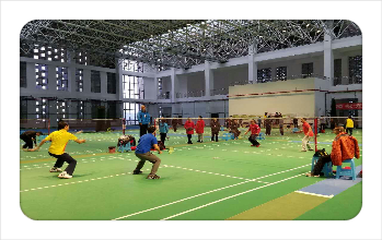 龙里县体育馆羽毛球馆