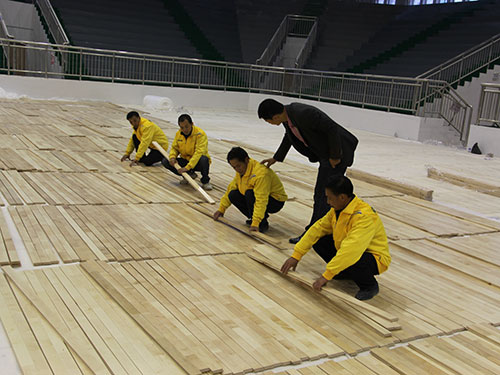 贵州体育馆木地板安装